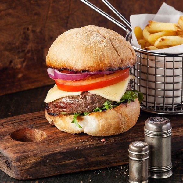 Cheesburger mit Pommes, Glasbild Quadratisch Rabatt – Bild 5